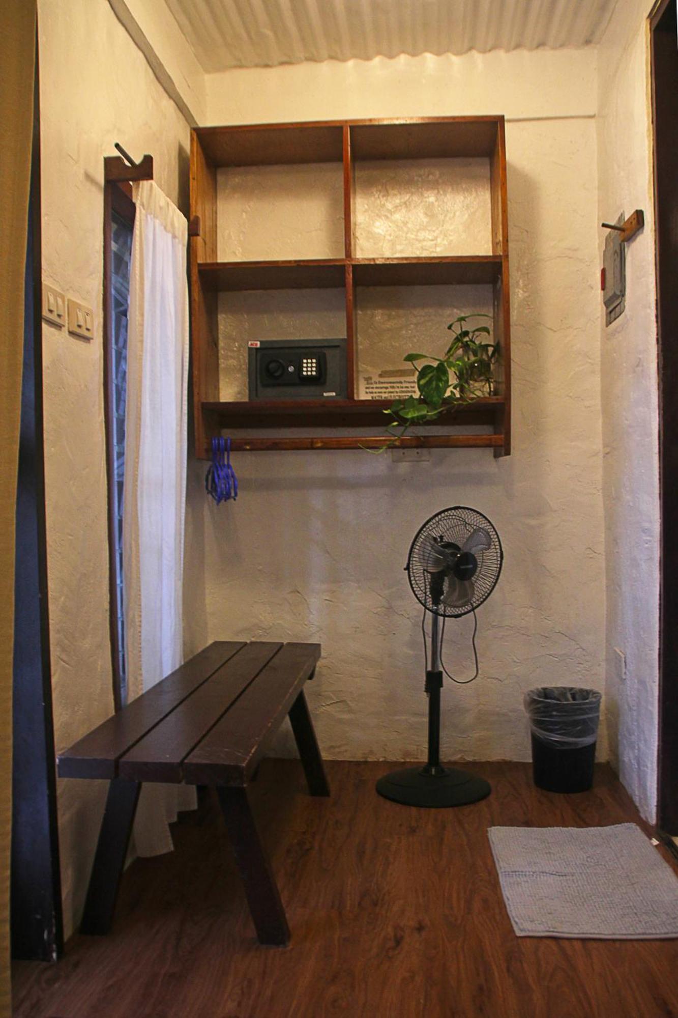Lazy Dog Bed & Breakfast Balabag  Ngoại thất bức ảnh